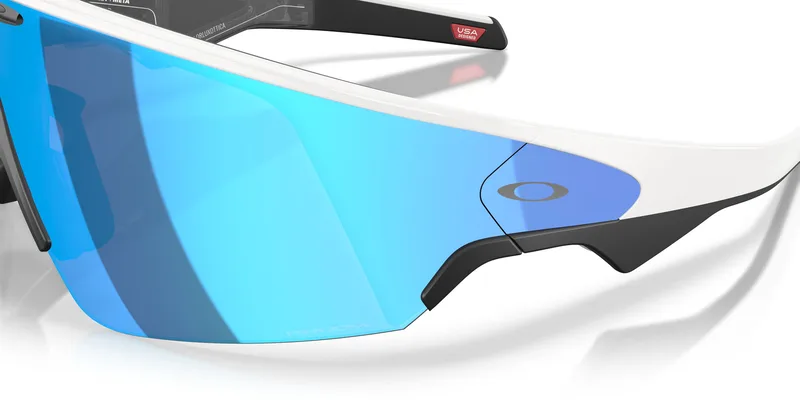 Dettaglio della lente e della montatura Oakley Meta Vanguard